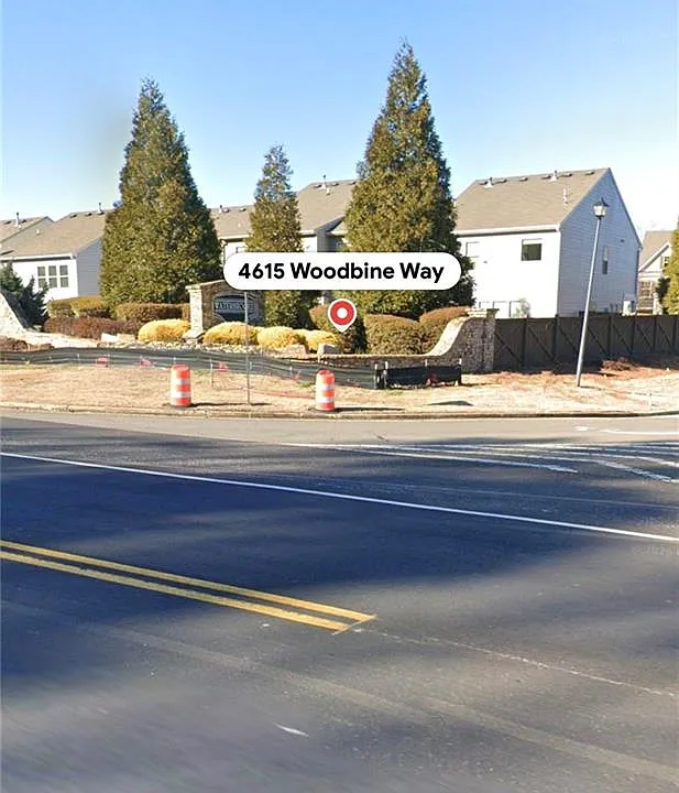 4615 Woodbine Way