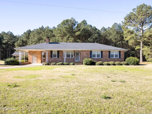 5424 Bonnetsville Road, Clinton, NC 28328