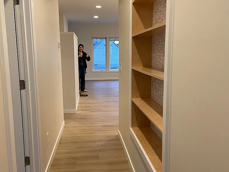 946 Ann St #946 — Photo 7