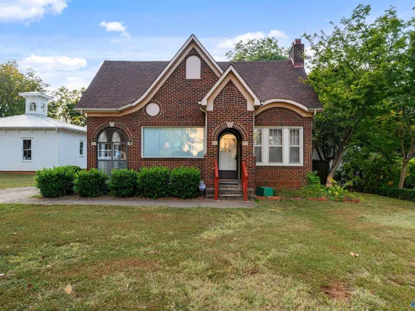 409 N Jefferson St, Athens, AL 35611