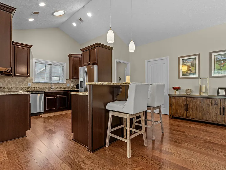 4 Kemper Woods Ct — Photo 19