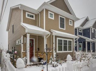 221 Meridan St, Pittsburgh, PA
