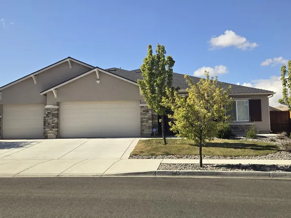7375 Souverain Ln, Reno, NV 89506