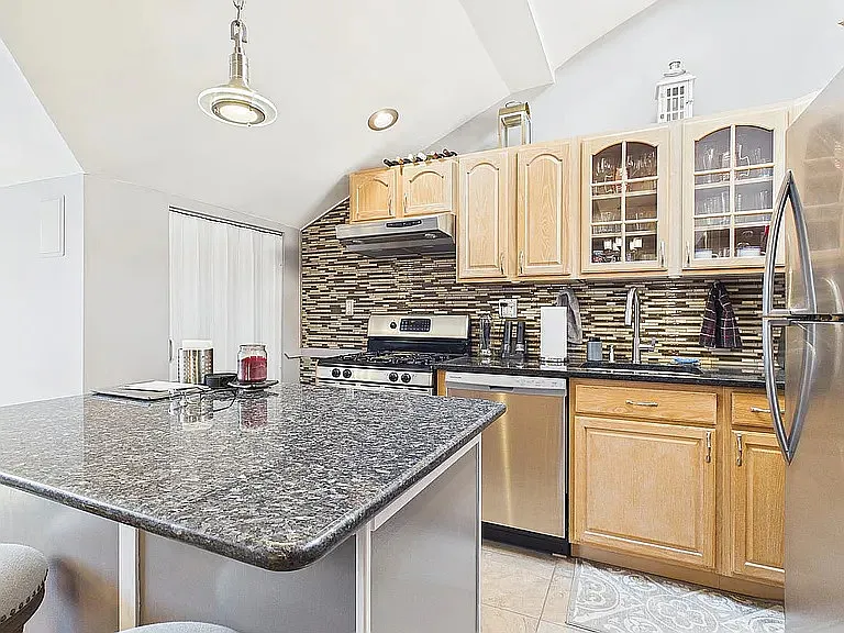 3318 Griswold Ave #3 — Photo 1