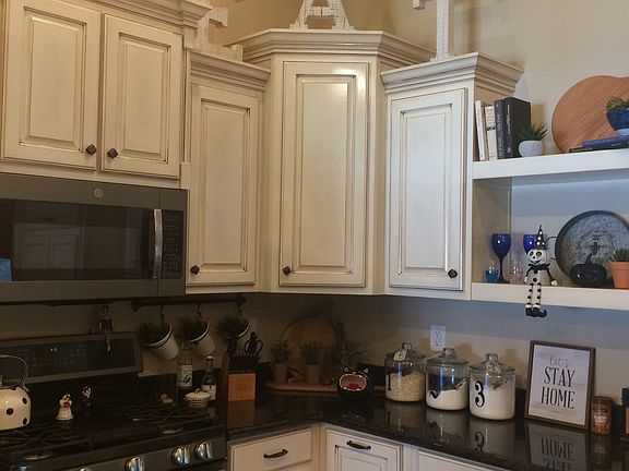 Custom Cabinets 