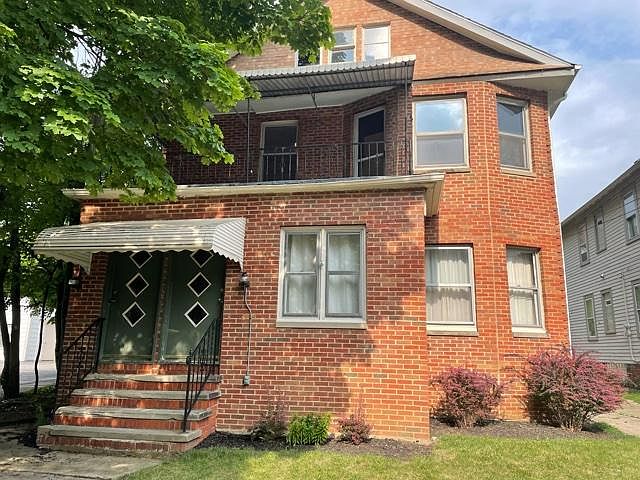 1st image of 1329 Phelps Ave
