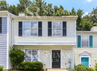 5697 Wells Cir, Stone Mountain, GA 30087