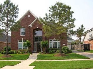 3322 Lawson Dr, Pearland, TX 77584