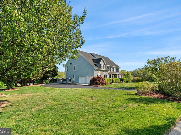 5th image of 2433 Maxa Meadows Ln