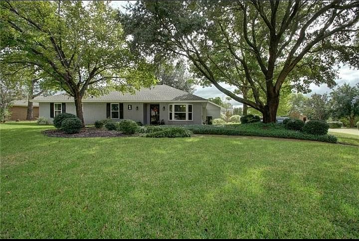 1st image of 1 Crooked Creek Ct