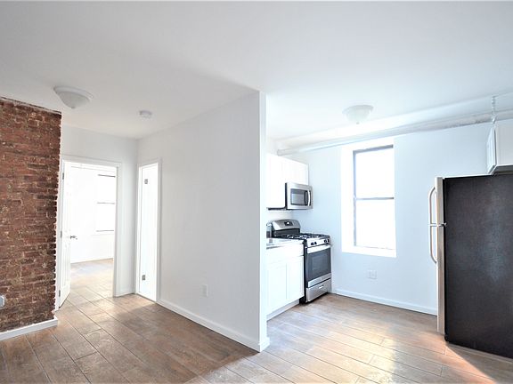 5th image of 2707 Morris Ave APT Bb