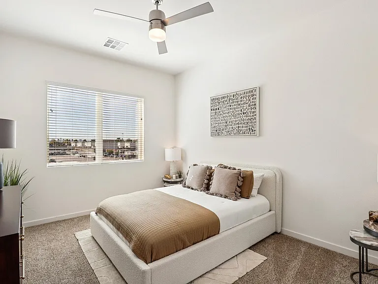 Lura Vegas Apartments — Photo 32