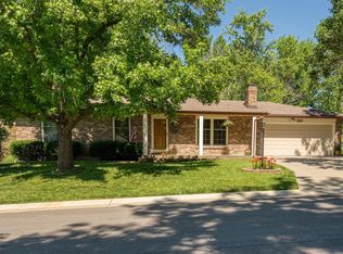 1327 S El Chaparral Ave, Columbia, MO 65201