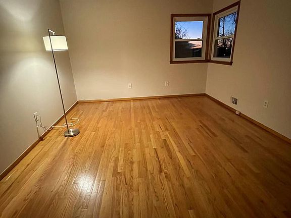 2nd image of 14 Notre Dame Ave #2