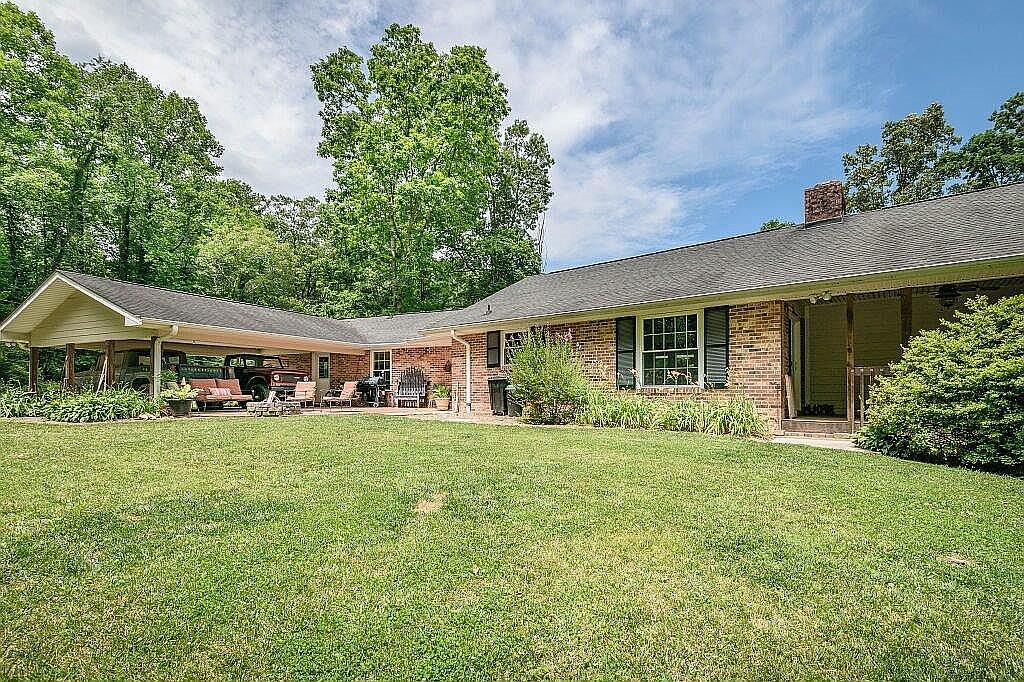 74 Lands End Dr, Hendersonville, NC 28791 Zillow