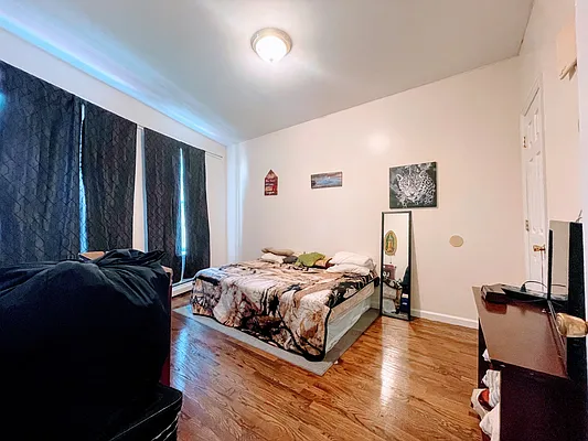 Sold by Prime America Real Estate Inc | media 18