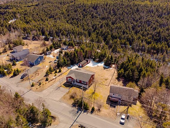 4th image of 32 Topsail Pond Road