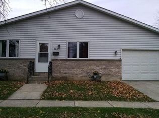 604 East St, Fort Atkinson, WI 53538