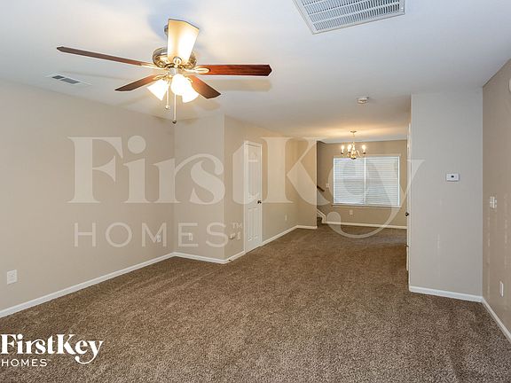 4th image of 4924 Abercromby St