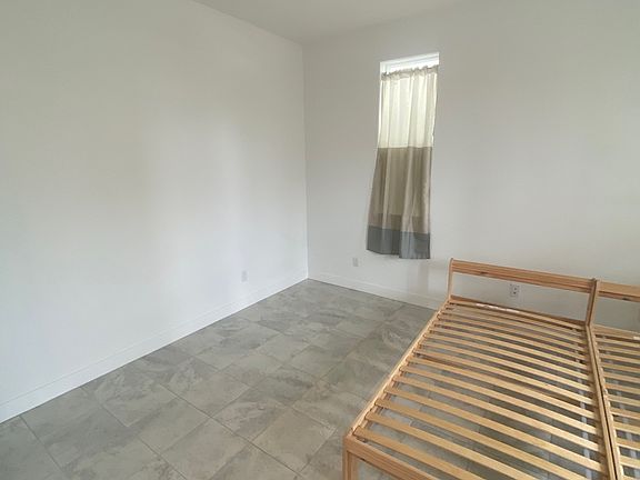 4th image of 2870 Avella Cir