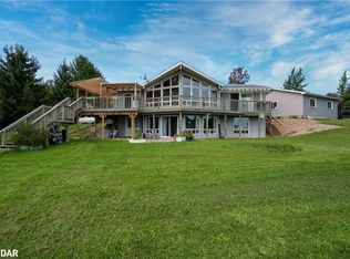 143 Captains Ct, Meaford, ON N4L1W5