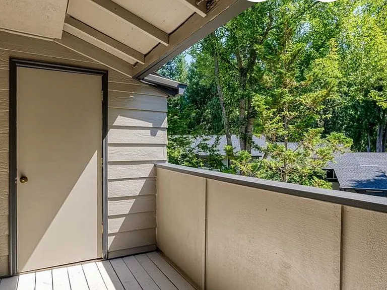29700 SW Courtside Dr #32 — Photo 11