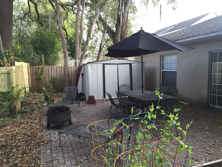 1515 E Central Blvd — Photo 17