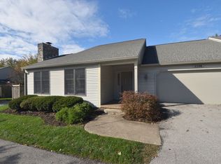 2206 E Cape Cod Dr, Bloomington, IN