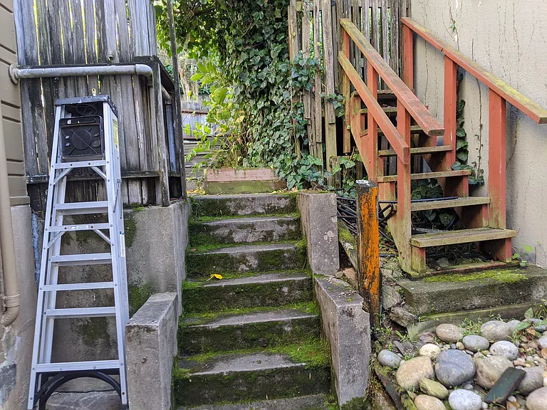 Wawona St — Photo 27
