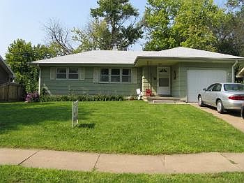 1st image of 2166 Edward St
