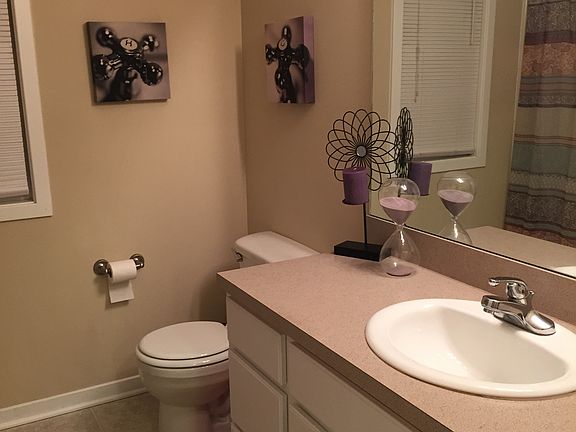 5th image of 3986 Spruce Ln