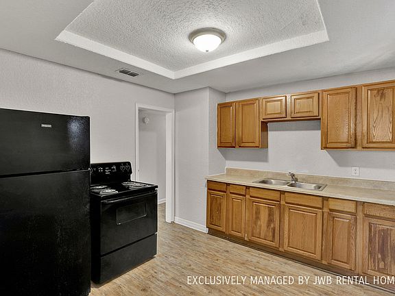 5th image of 1253 Kenmore St