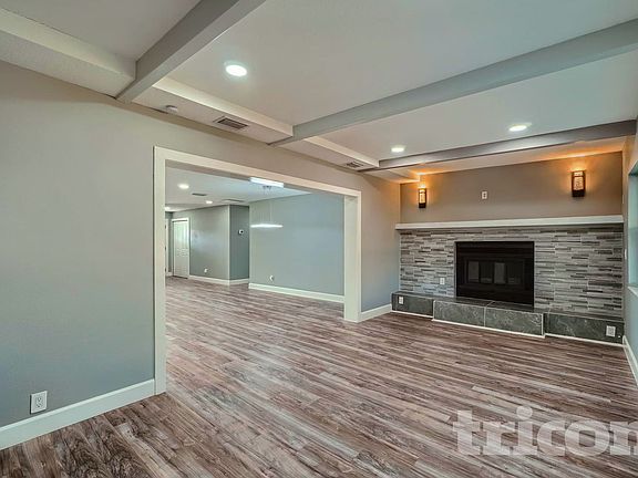 4th image of 1498 Hunt Ln
