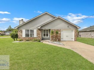 921 Churchfield Dr, Hinesville, GA 31313