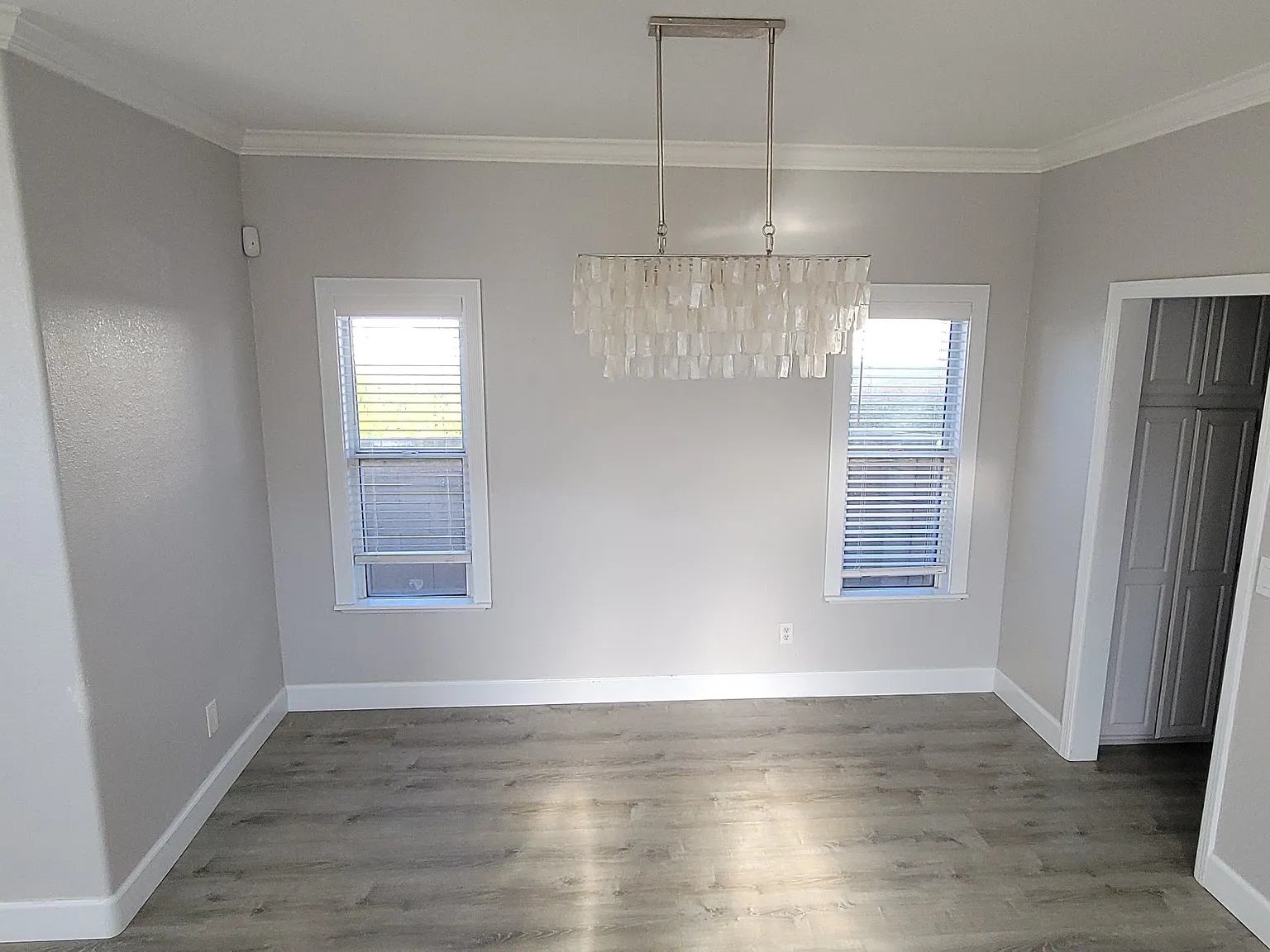 3 bed, 2.5 bath, 1972 sqft, $3,500 — Photo 4