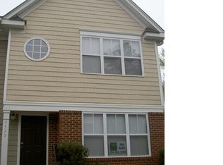 3325 Weston St, Charlotte, NC 28209