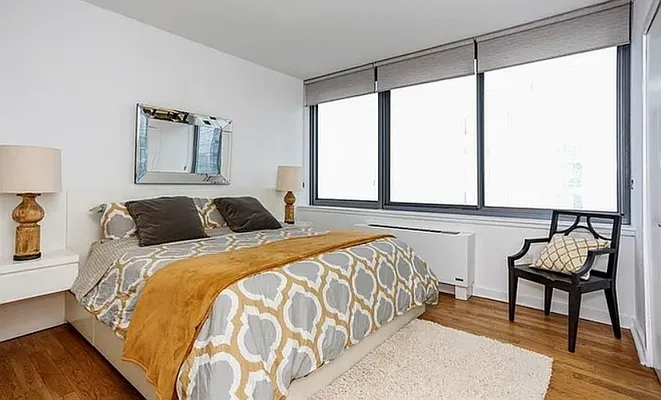 Rented by REAL New York | media 11