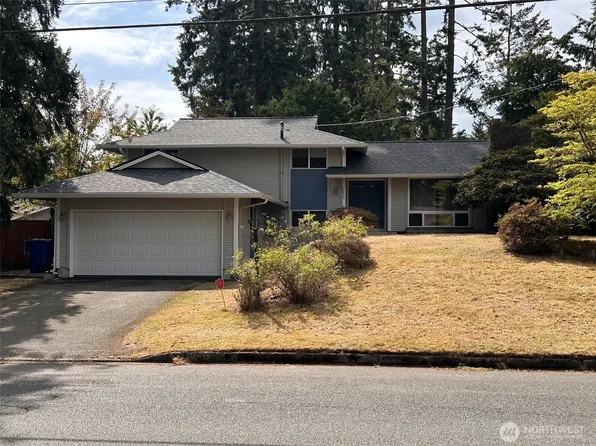 16613 NE 18th Street, Bellevue, WA 98008