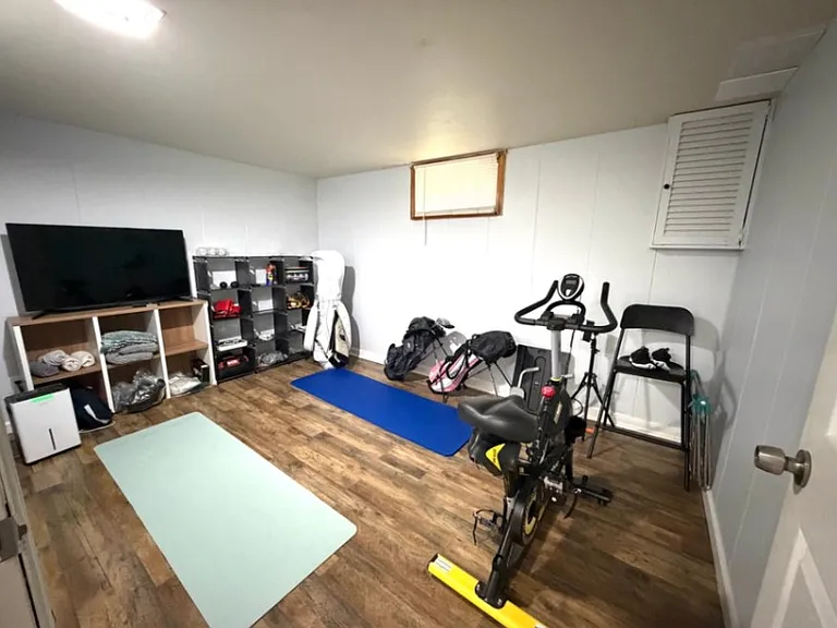 Bonus room in finished basement for gym, office and more!