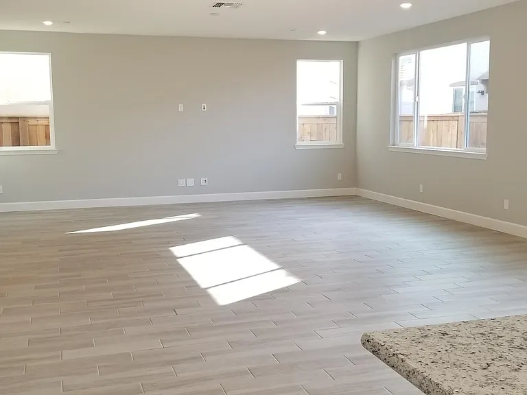 1918 Patriot Way #A — Photo 14