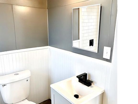 2nd image of 9704 Reno Ave #2