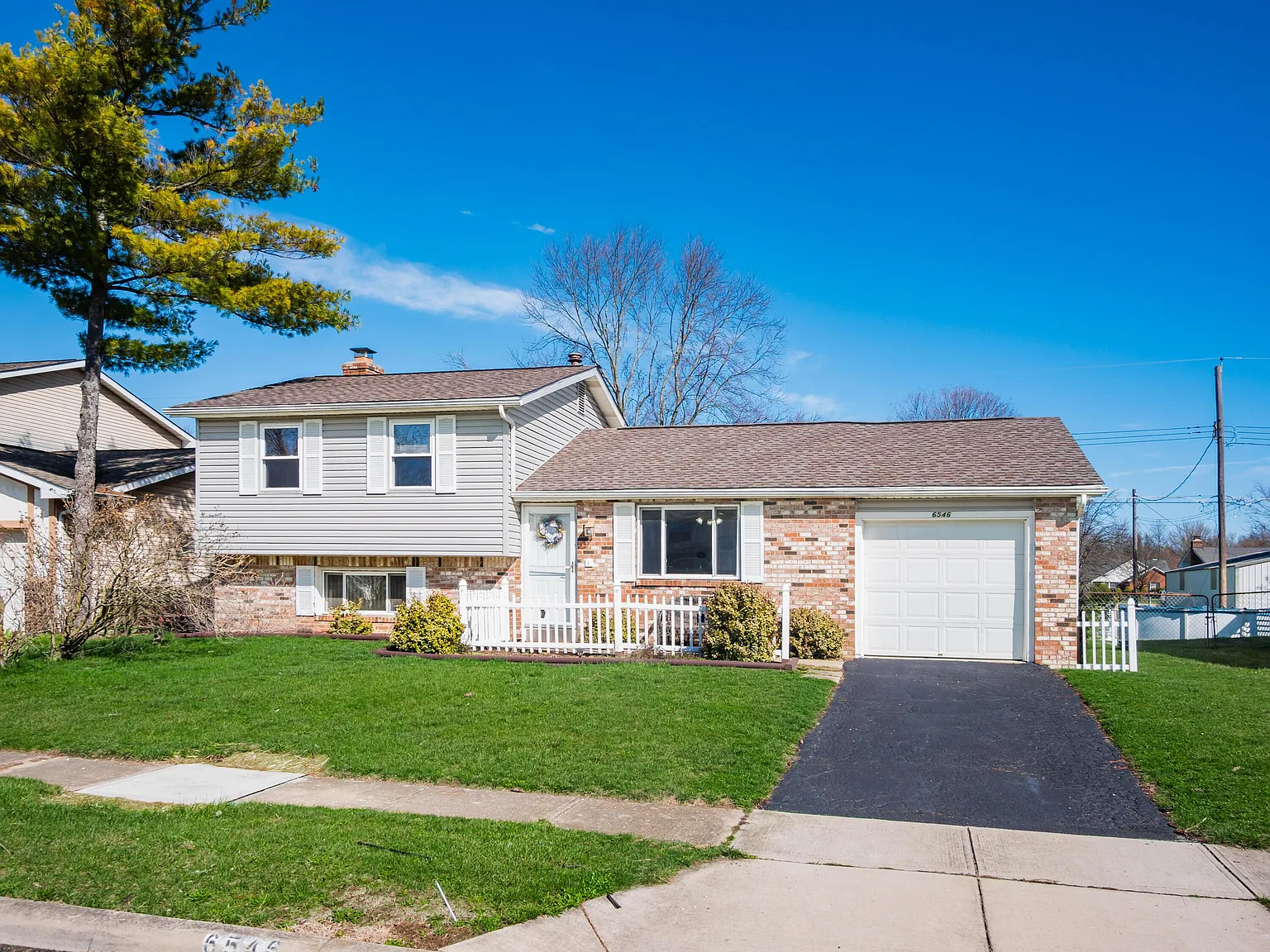 6546 Birch Park Dr photo 1