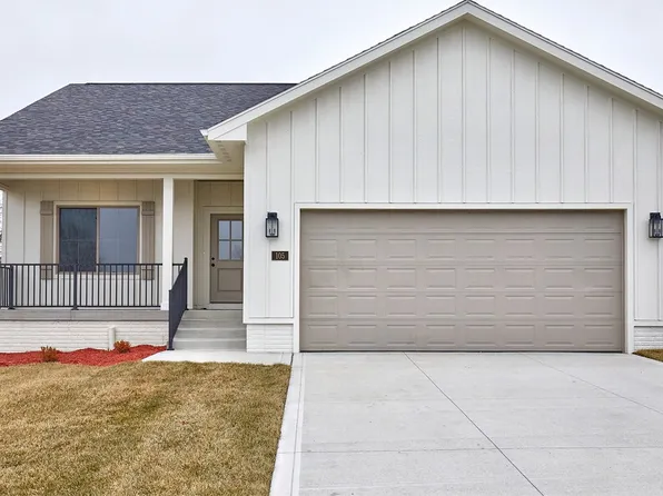 105 Golf View Dr, Osceola, IA 50213