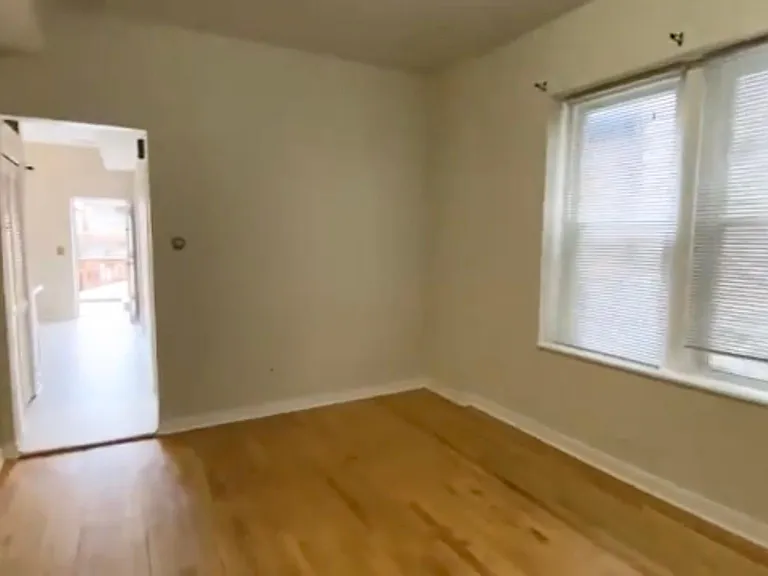 2641 W Haddon Ave #2R — Photo 6
