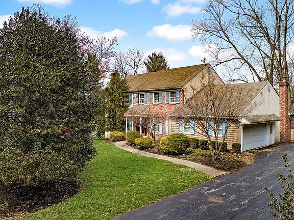 2nd image of 767 Gulph Rd
