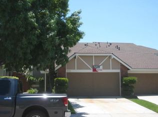 16714 Shinedale Dr, Santa Clarita, CA 91387