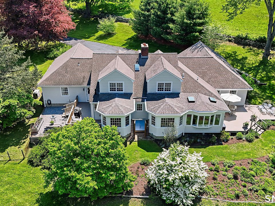 1st image of 118 Bill Hill Road