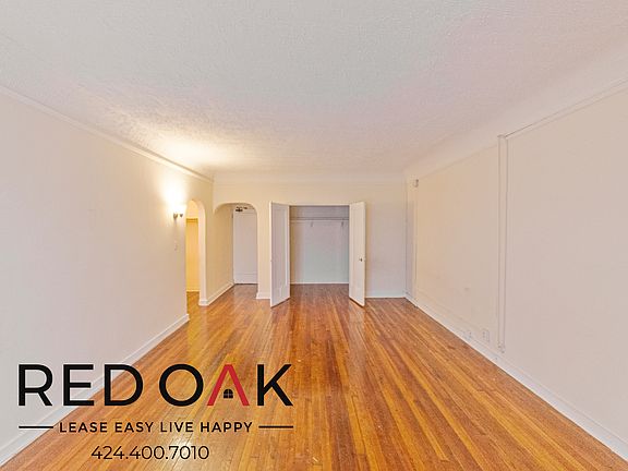 3rd image of 665 2/3 S Cochran Ave #405