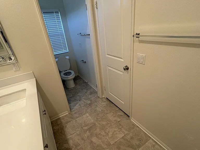 12918 Echo Valley St — Photo 7