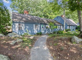 2 Minuteman Ln, Exeter, NH 03833